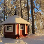 Maatilamatkailu Jaenisvaara Kolinkylä