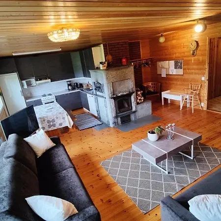 Maatilamatkailu Jaenisvaara * Kolinkylä