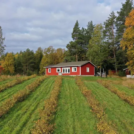 Maatilamatkailu Jaenisvaara Horská chata Kolinkylä