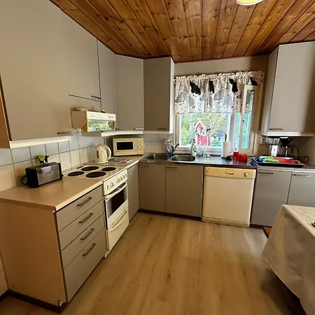 Maatilamatkailu Jaenisvaara Chalet *