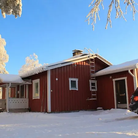 Maatilamatkailu Jaenisvaara Domek alpejski Kolinkylä