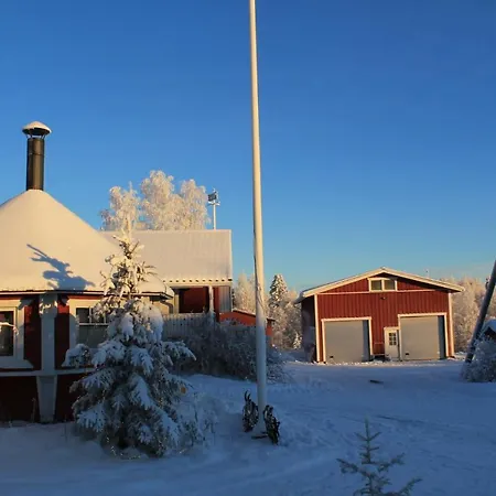 Maatilamatkailu Jaenisvaara Horská chata *