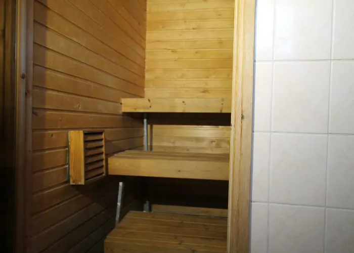 木屋 兔子出没农家乐 *